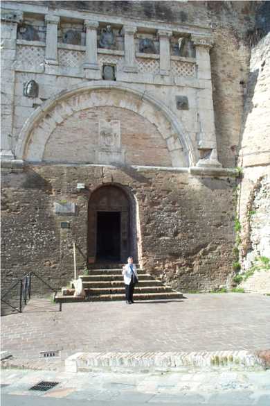 Rocca Paolina entrance